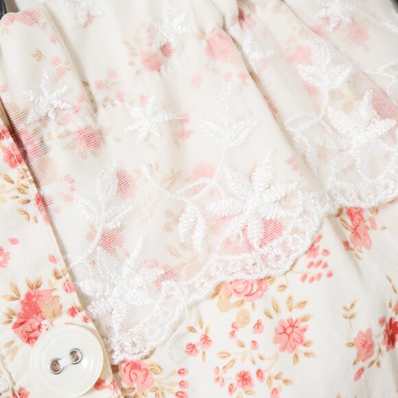 Cream & Coral Floral Lace Top 🌷 FEBRUGUST - Picture 6 of 7